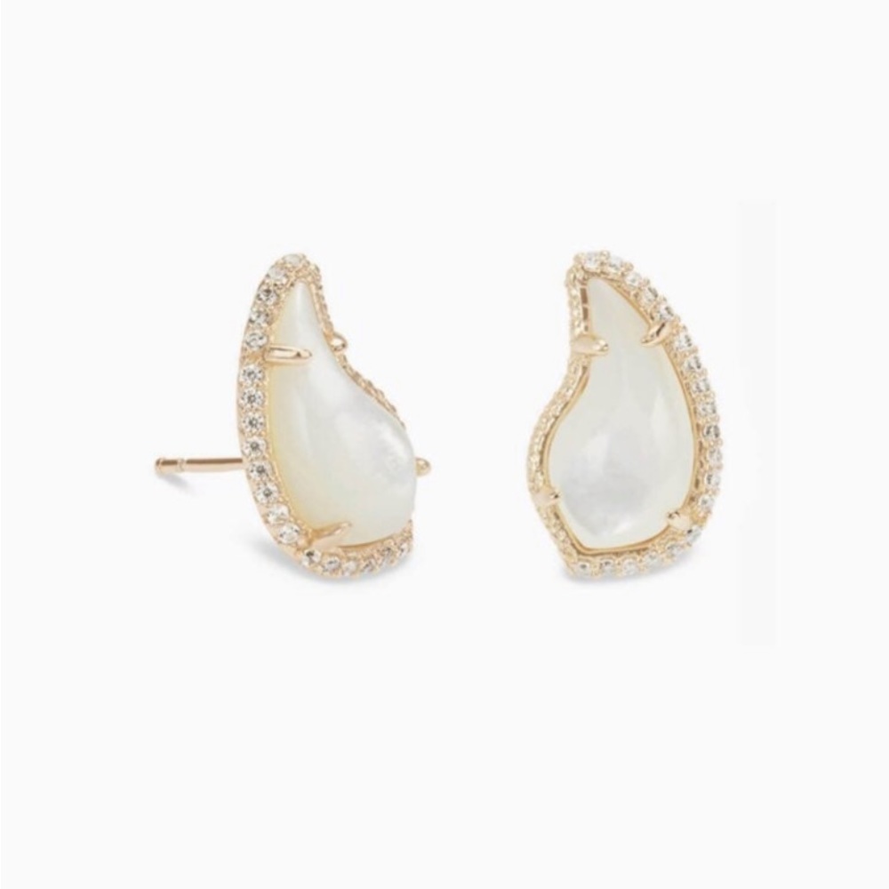 Kendra Scott earrings